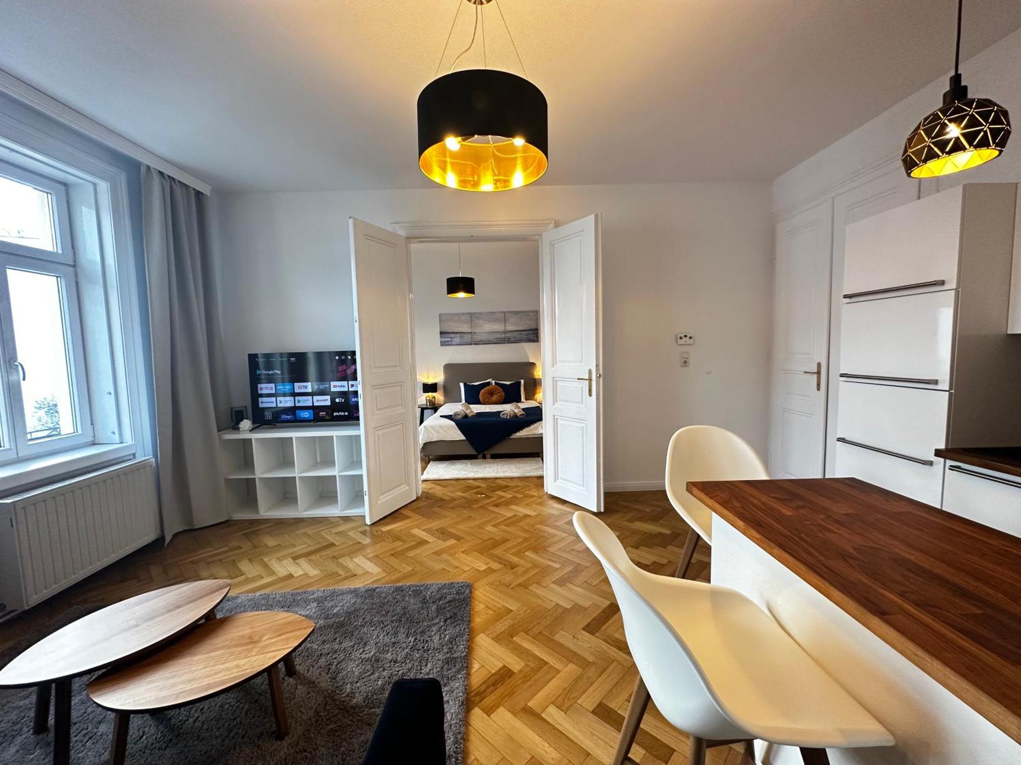 Luxury 3 Bedroom Apartment Near Schoenbrunn Palace ウィーン エクステリア 写真